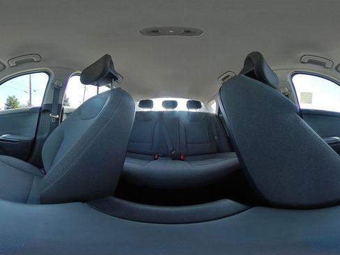 Used 2025 Kia K4 FWD image 42