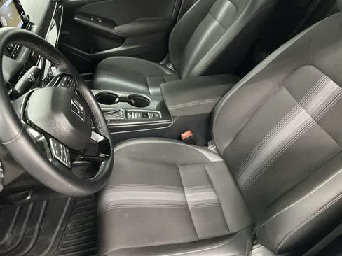 Used 2025 Honda Civic Sport image 10