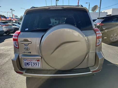 Used 2012 Toyota RAV4 Base w/ Upgrade Value Pkg image 6