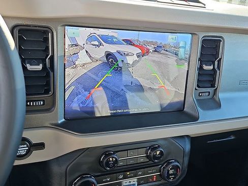 Used 2024 Ford Bronco Big Bend image 20