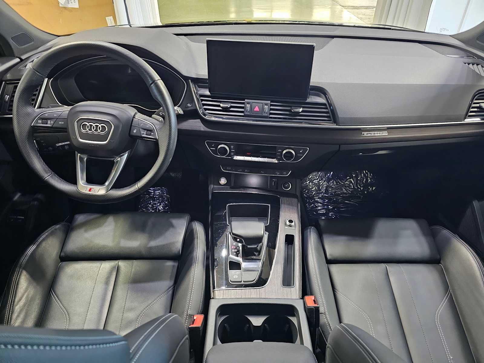 Used 2024 Audi Q5 e Premium Plus AWD/4WD image 19