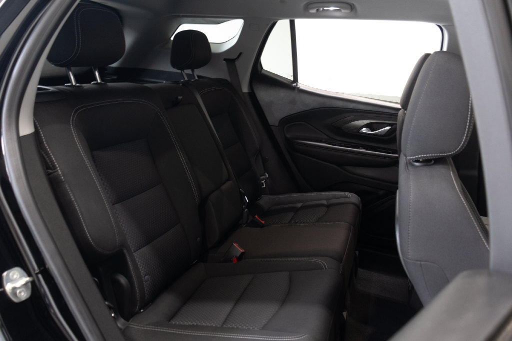 Used 2022 GMC Terrain SLE FWD image 21