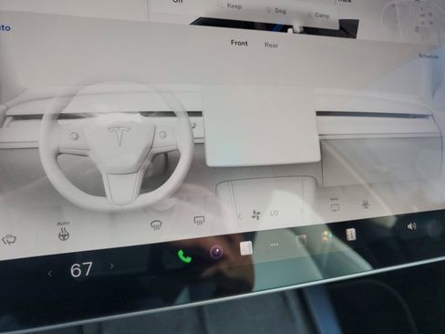 Used 2023 Tesla Model Y Performance image 12