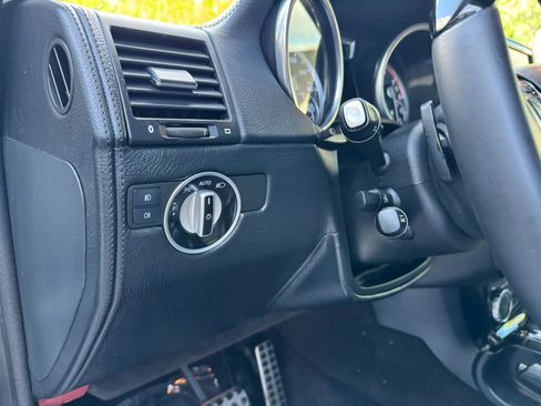 Used 2015 Mercedes-Benz G 550 image 21