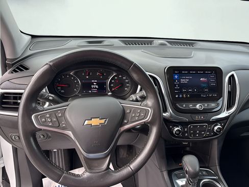 Used 2022 Chevrolet Equinox Premier AWD/4WD image 35