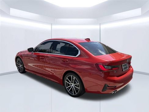 Used 2022 BMW 330i Sedan w/ Convenience Package RWD image 5