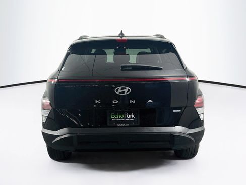 Used 2025 Hyundai Kona SEL AWD/4WD image 7