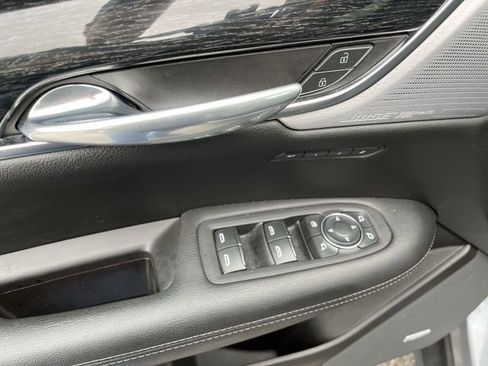 Used 2021 Cadillac XT5 Premium Luxury AWD/4WD image 16
