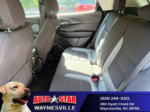 Used 2022 Chevrolet TrailBlazer LS AWD/4WD image 27