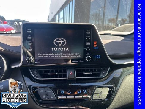 Used 2019 Toyota C-HR Limited image 3