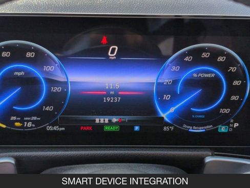 Used 2024 Mercedes-Benz EQB 250+ image 19