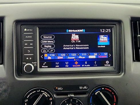 Used 2020 Nissan NV200 SV w/ Back Door Glass Package image 18