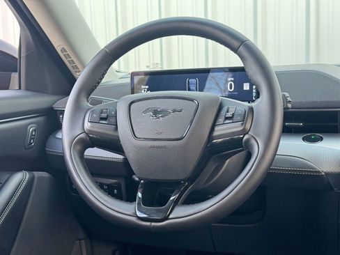 Used 2023 Ford Mustang Mach-E Select image 18