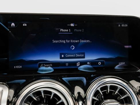 Used 2024 Mercedes-Benz GLB 250 w/ Exclusive Package image 32