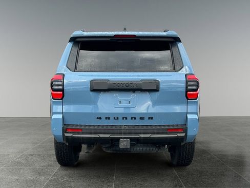 Used 2025 Toyota 4Runner TRD Off-Road Premium image 6