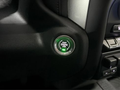 Used 2019 Chevrolet Silverado 1500 LT w/ Texas Edition image 24