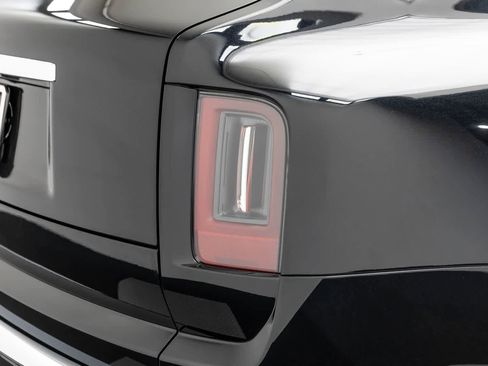 New 2026 Rolls-Royce Cullinan AWD/4WD image 74