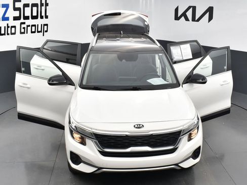 Used 2021 Kia Seltos S image 37