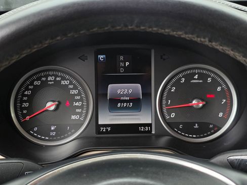 Used 2019 Mercedes-Benz GLC 300 4MATIC Coupe image 19