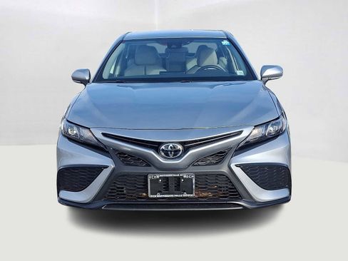 Certified 2024 Toyota Camry SE image 3