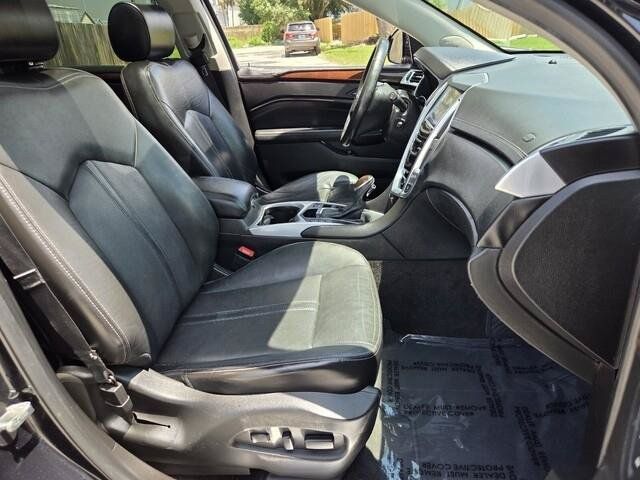 Used 2014 Cadillac SRX Performance w/ Driver Assist Package FWD image 18