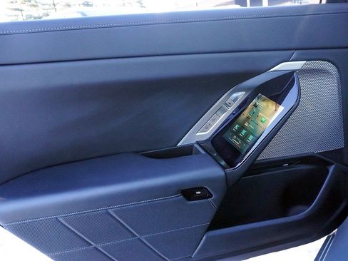 Used 2023 BMW 760i xDrive w/ Parking Assistance Package image 52