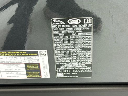 New 2026 Land Rover Range Rover Long Wheelbase SE AWD/4WD image 34