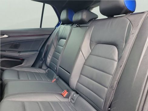 Used 2024 Volkswagen Golf R image 9