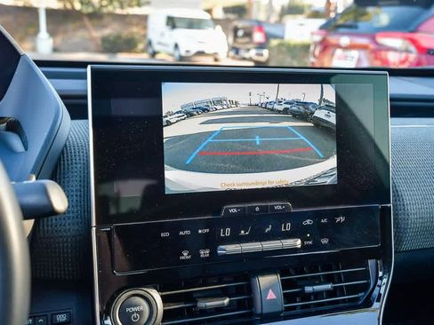 Used 2023 Toyota bZ4X XLE image 23