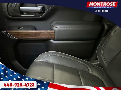 Used 2022 Chevrolet Silverado 3500 High Country w/ Technology Package image 12