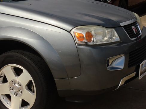 Used 2006 Saturn Vue 2WD V6 w/ Chrome Pkg image 6