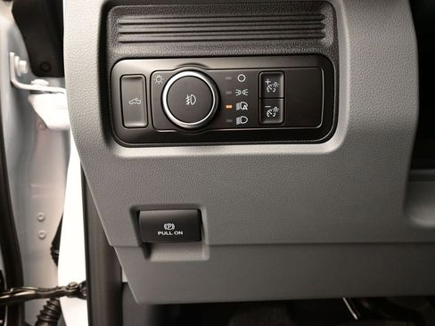 New 2026 Ford F250 XL w/ XL Chrome Package image 13