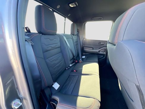 New 2026 Nissan Frontier PRO-4X w/ Tow Package AWD/4WD image 25