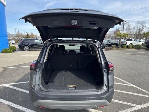 Used 2023 Nissan Rogue S image 14