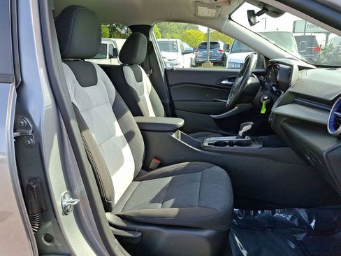 Used 2024 Chevrolet Trax LS w/ Driver Confidence Package FWD image 30