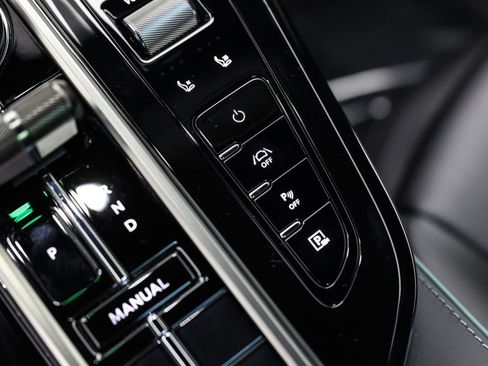 New 2025 Aston Martin V8 Vantage Coupe image 30