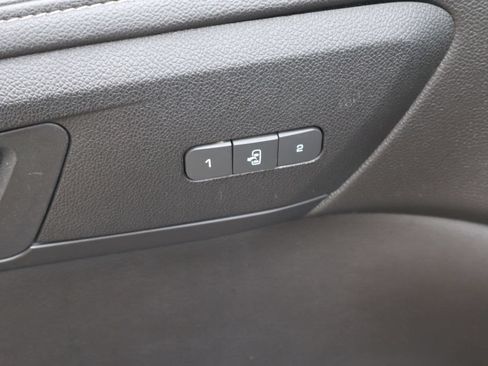 Used 2017 GMC Acadia Limited SLT AWD/4WD image 21