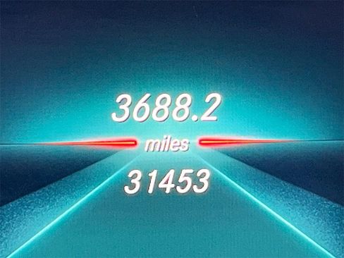 Used 2021 Mercedes-Benz GLC 300 4MATIC image 12