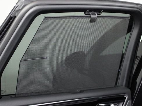 Certified 2026 Porsche Macan image 34