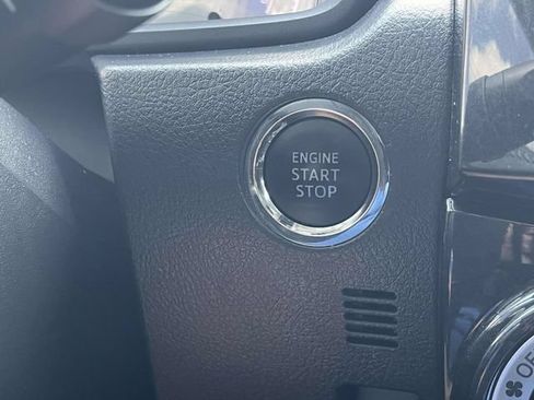 Used 2021 Toyota 4Runner TRD Off-Road Premium w/ Moonroof Package AWD/4WD image 34