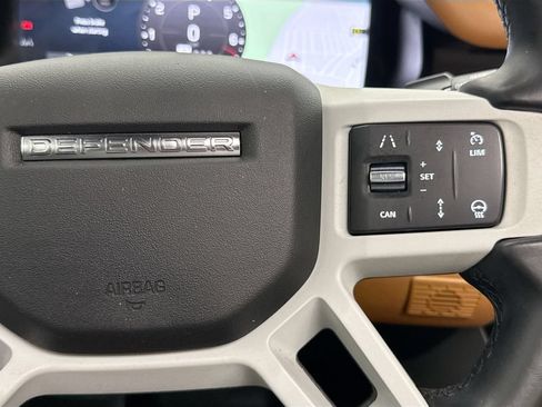 Certified 2024 Land Rover Defender 110 SE AWD/4WD image 12