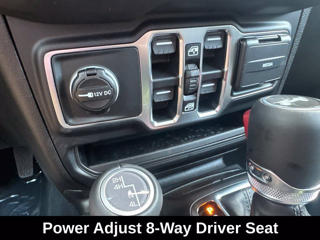 New 2026 Jeep Wrangler Unlimited Sahara AWD/4WD image 38