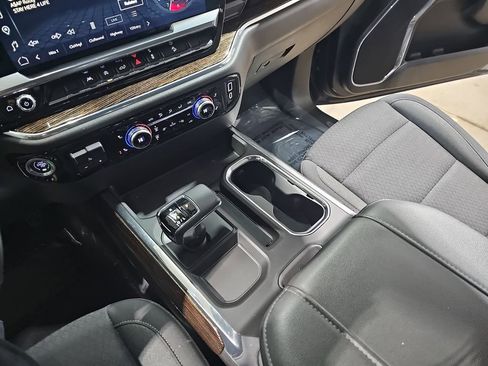 Certified 2023 GMC Sierra 1500 Elevation image 26