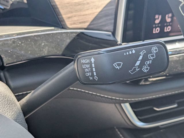 Used 2025 Volkswagen Atlas SEL AWD/4WD image 29
