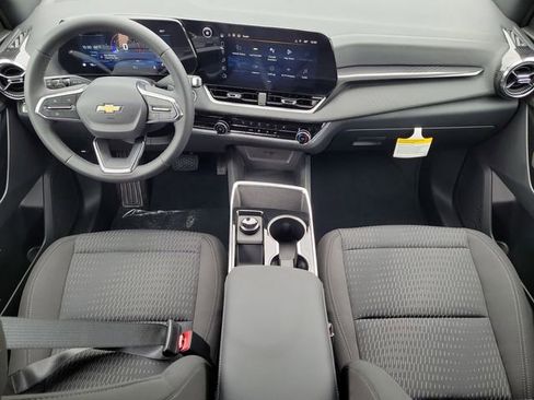 New 2026 Chevrolet Equinox LT w/ Safety and Technology Package image 12