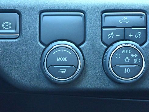 Used 2024 Chevrolet Silverado 1500 RST w/ All Star Edition Plus RWD image 30