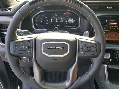 Used 2026 GMC Sierra 1500 Denali Ultimate AWD/4WD image 21