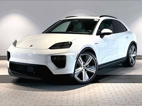 Used 2025 Porsche Macan 4 Electric image 1