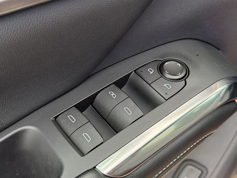 Used 2024 Chevrolet Traverse LT w/ LPO, Floor Liner Package image 26