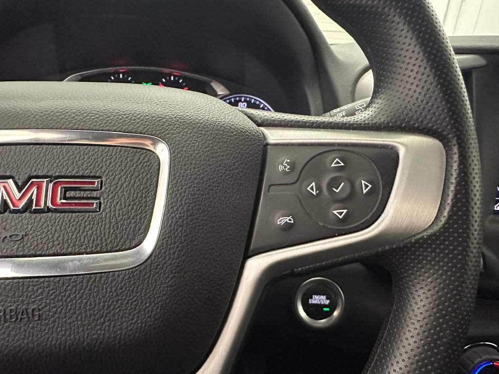 Used 2023 GMC Terrain SLE w/ Driver Convenience Package FWD image 12